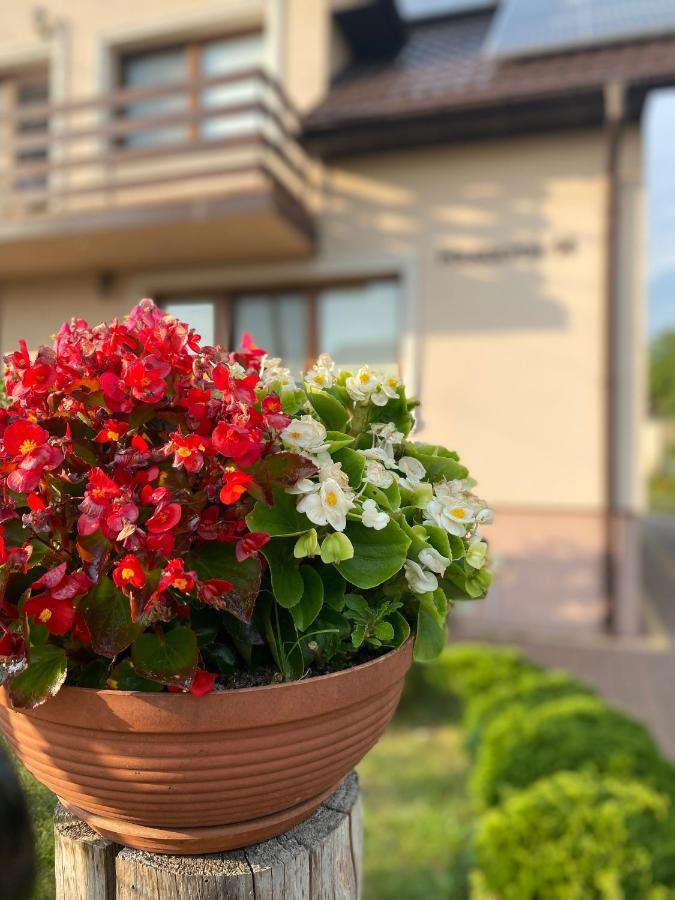 U Agi Apartamento Nowogród Exterior foto